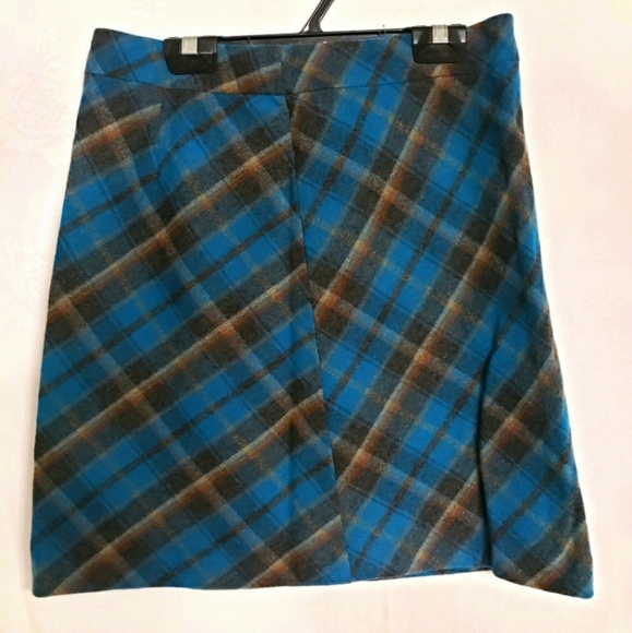 American Eagle Outfitters Plaid Skirt  - Picture 1 of 4